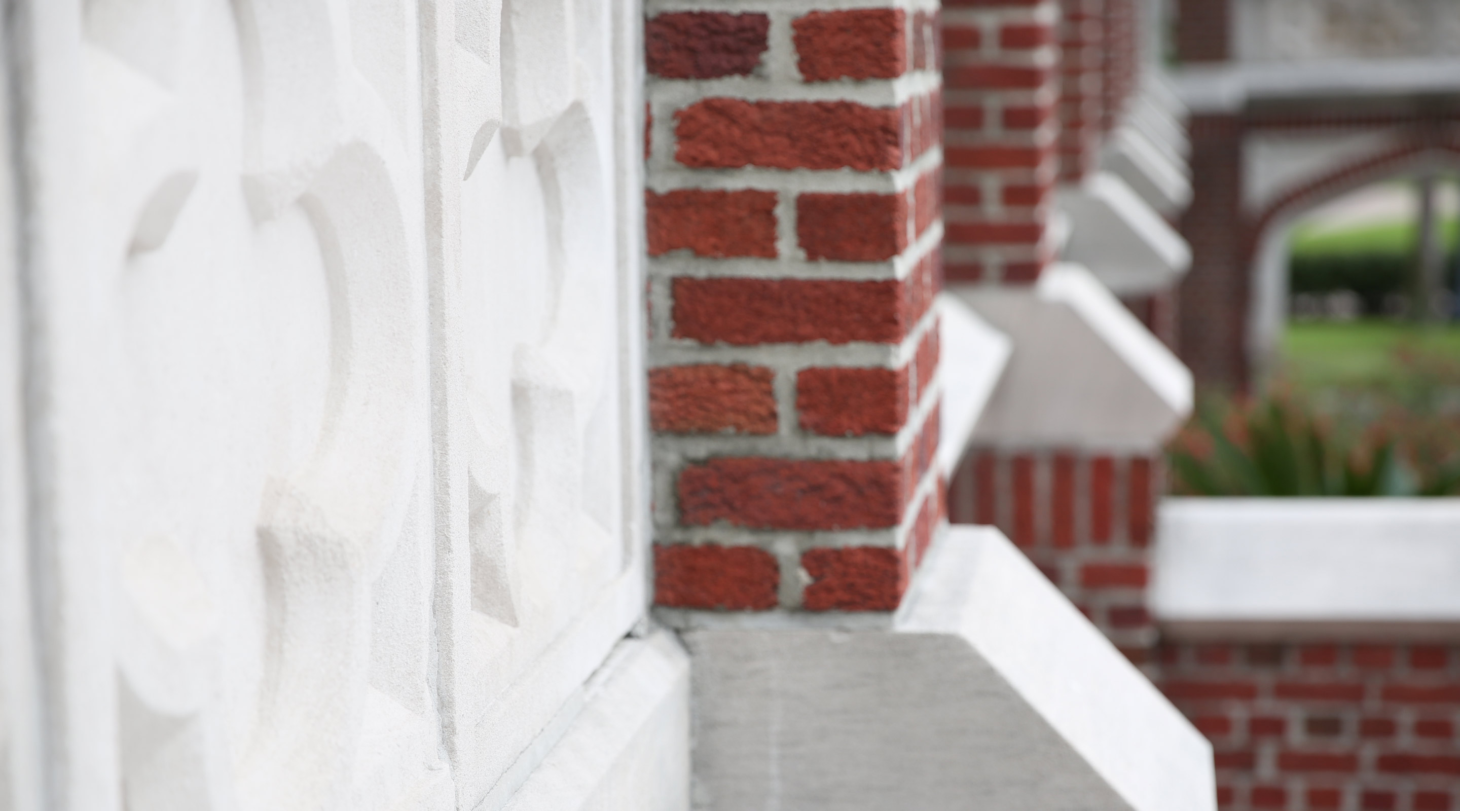 Detail of Marquette wrap around