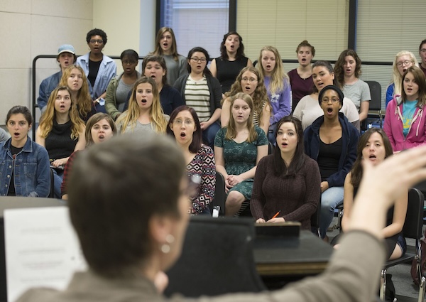 Dr. Frazier Conducting the Loyola Chorale